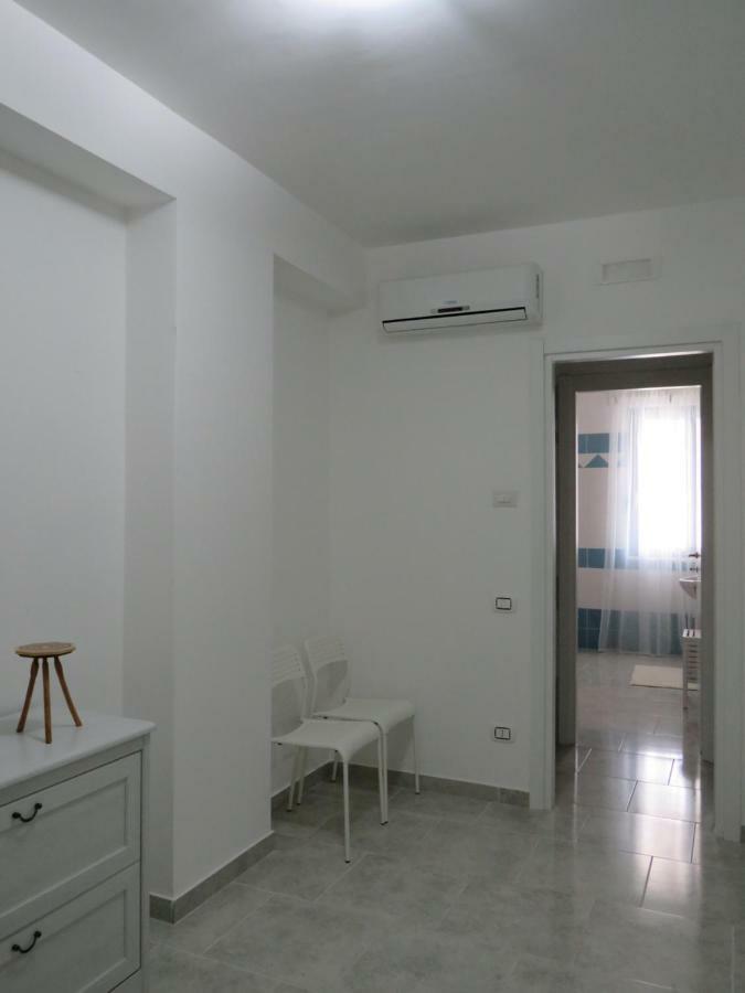 Casa Vacanza Afe A Pochi Passi Dal Mare Матината Екстериор снимка