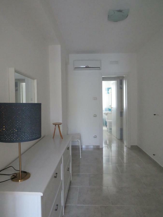 Casa Vacanza Afe A Pochi Passi Dal Mare Матината Екстериор снимка
